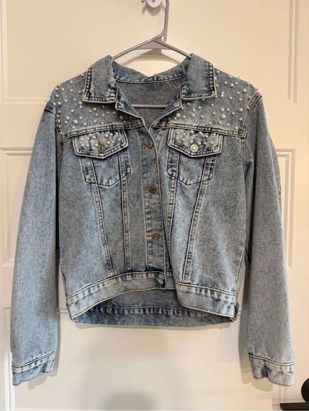 Classic Light Wash Denim Jacket with Pearl Studs - Light Blue